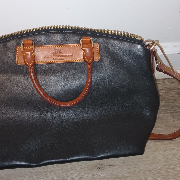 Dooney and Bourke Florentine Vacchetta Shoulder Bag - Picture 5 of 6